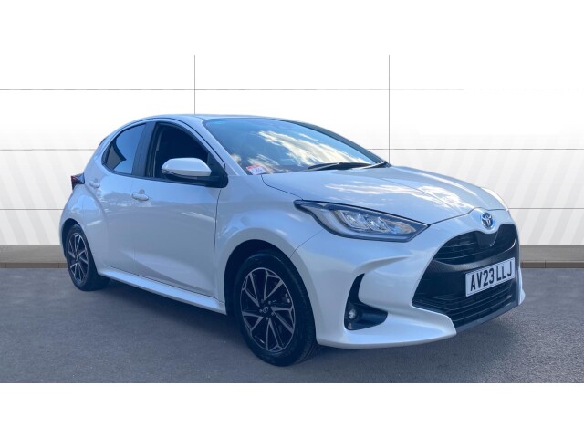 Main listing image - Toyota Yaris