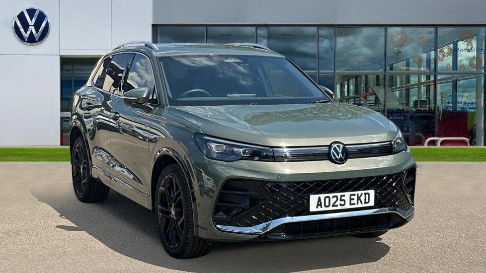 Main listing image - Volkswagen Tiguan