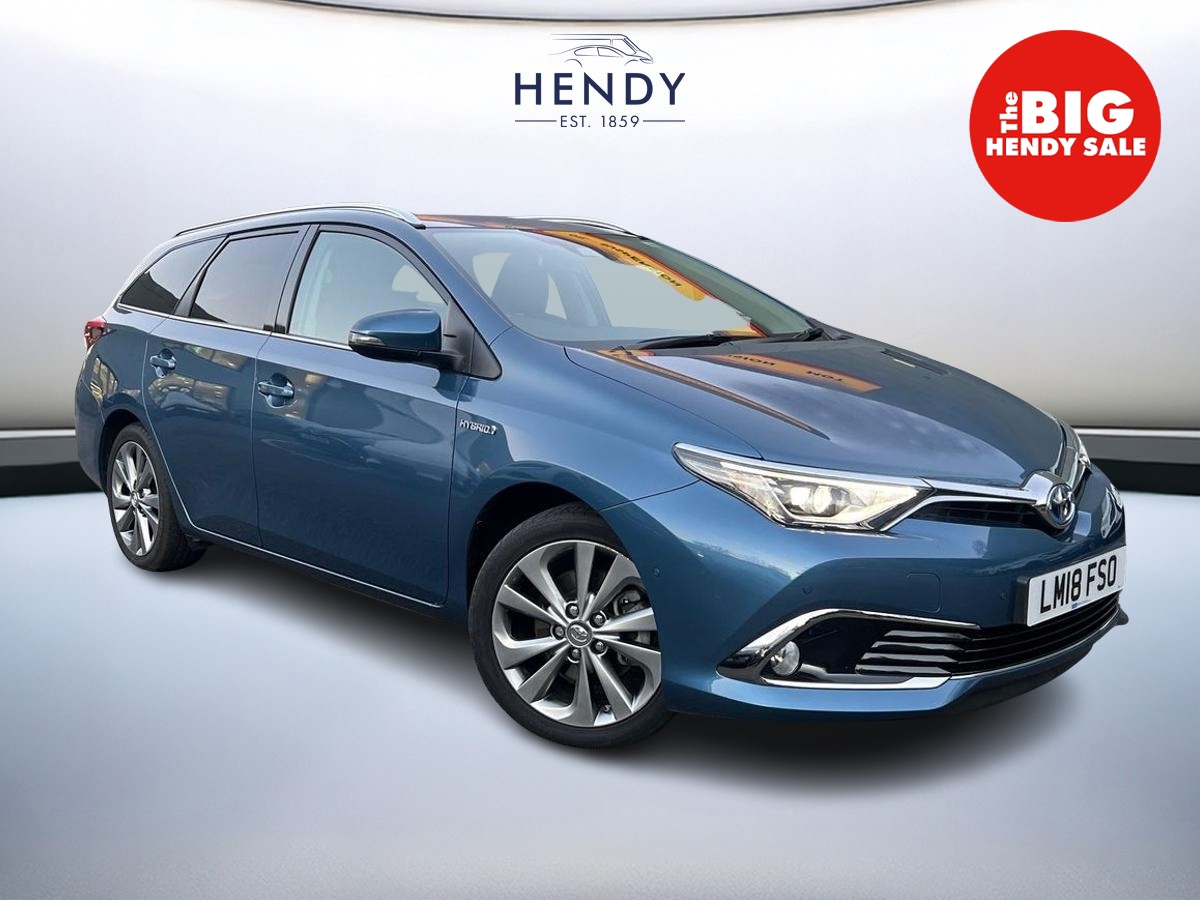 Main listing image - Toyota Auris Touring Sport
