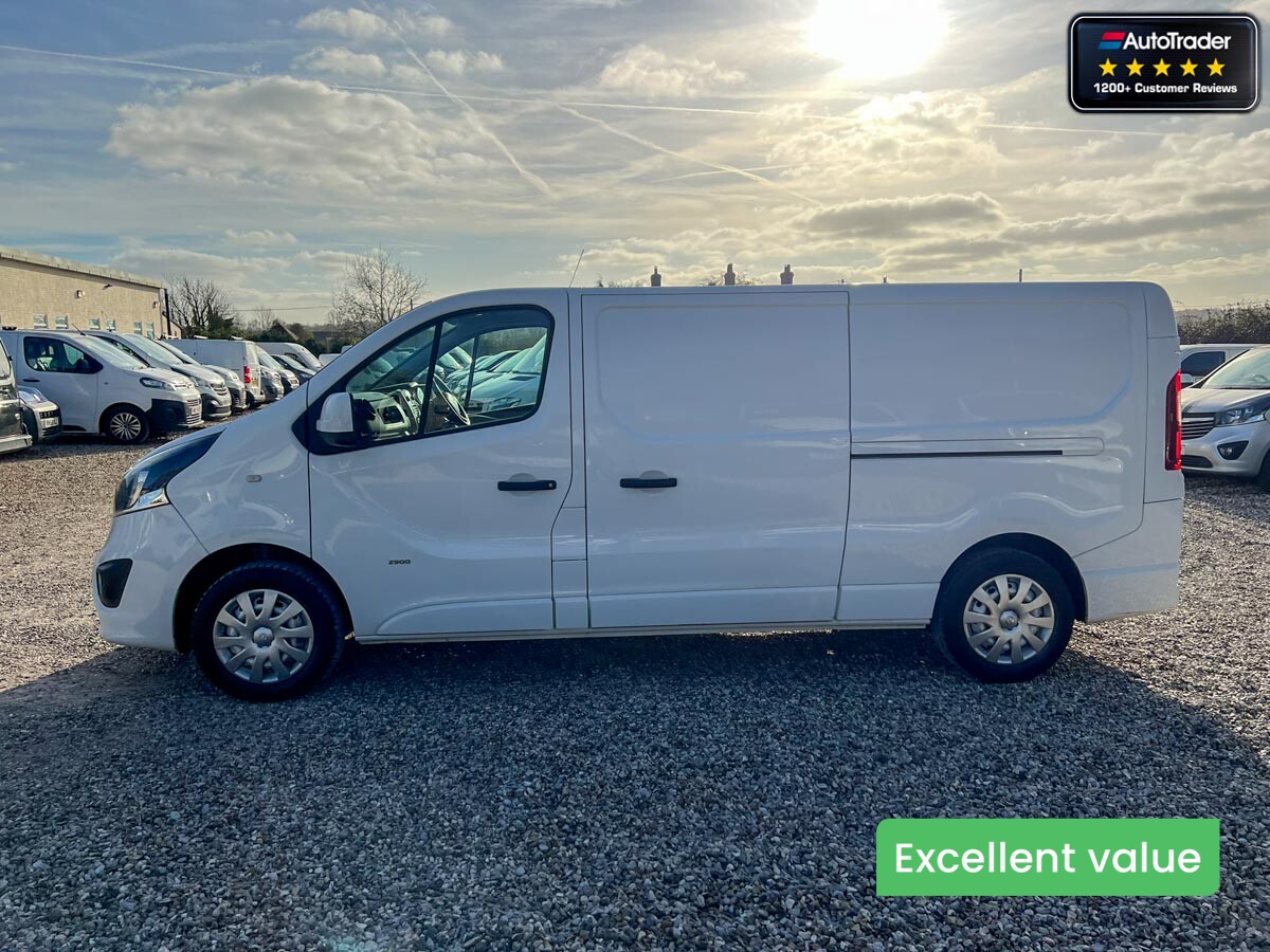 Main listing image - Vauxhall Vivaro