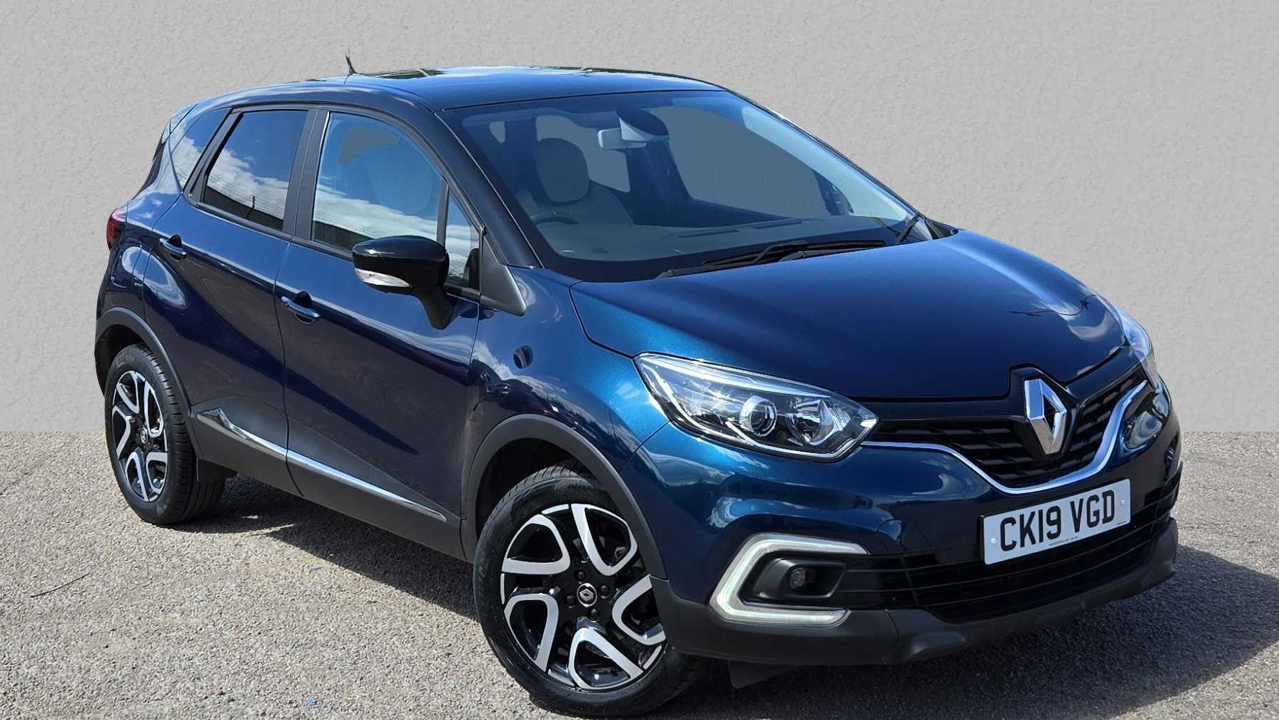 Main listing image - Renault Captur