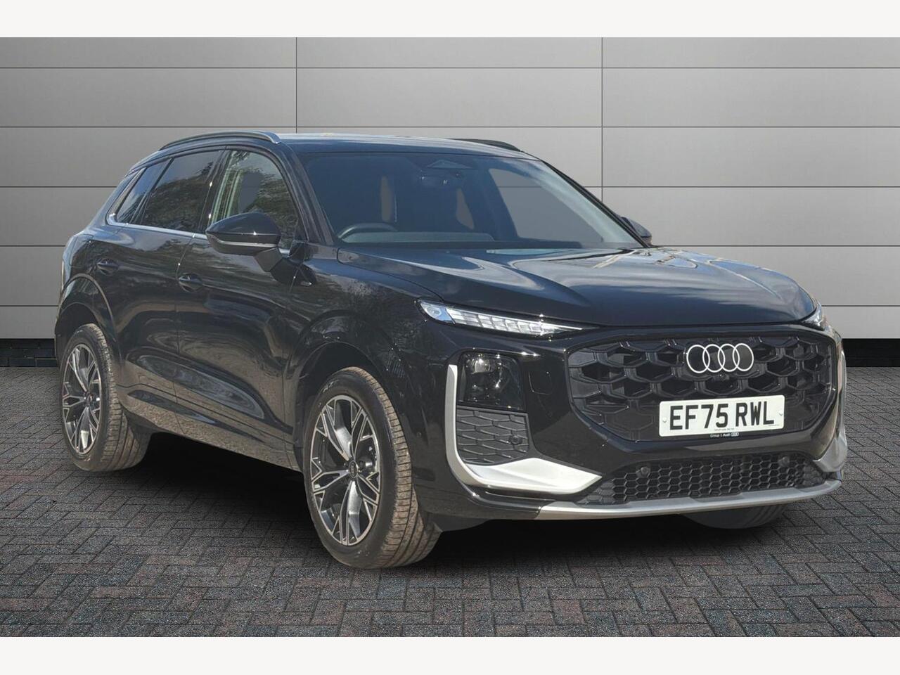 Main listing image - Audi Q3
