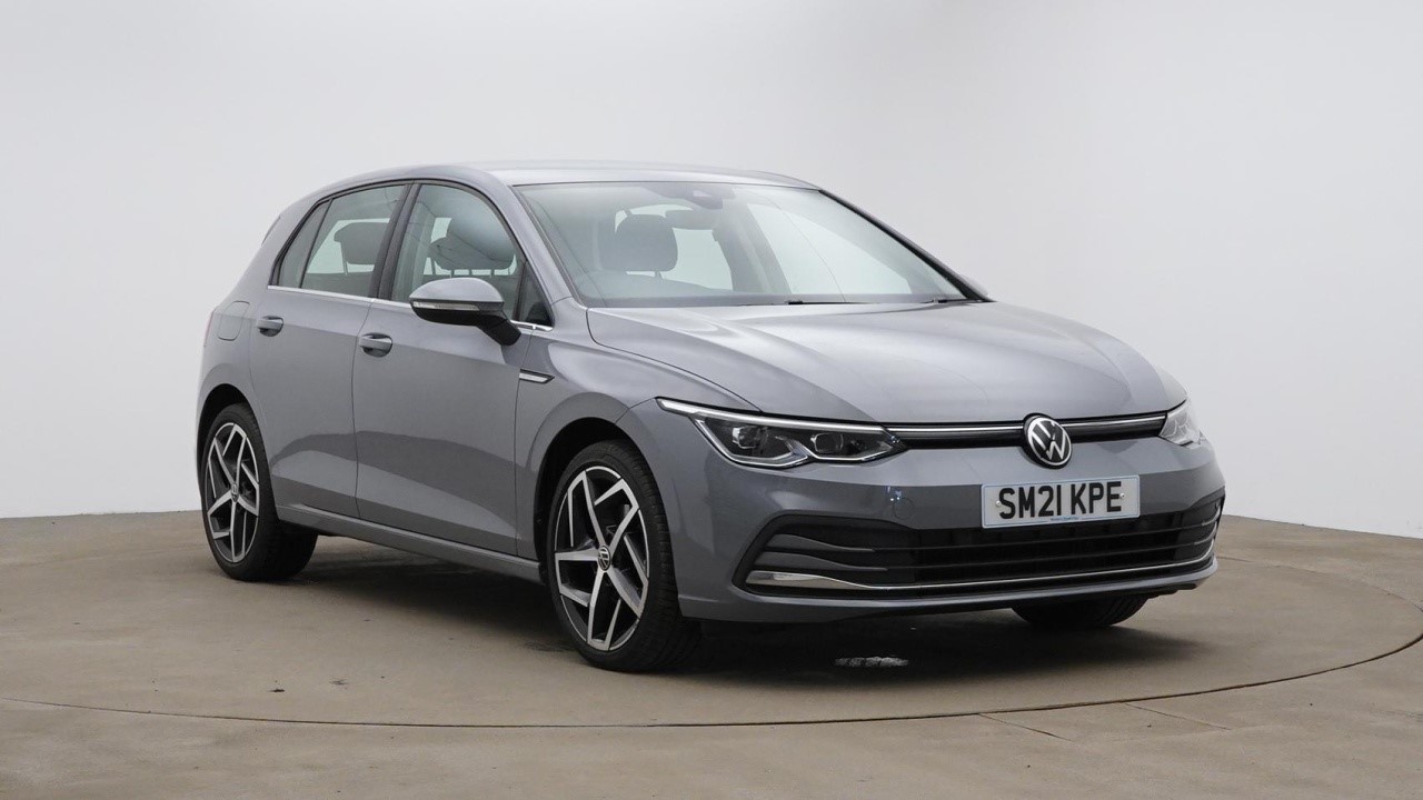 Main listing image - Volkswagen Golf