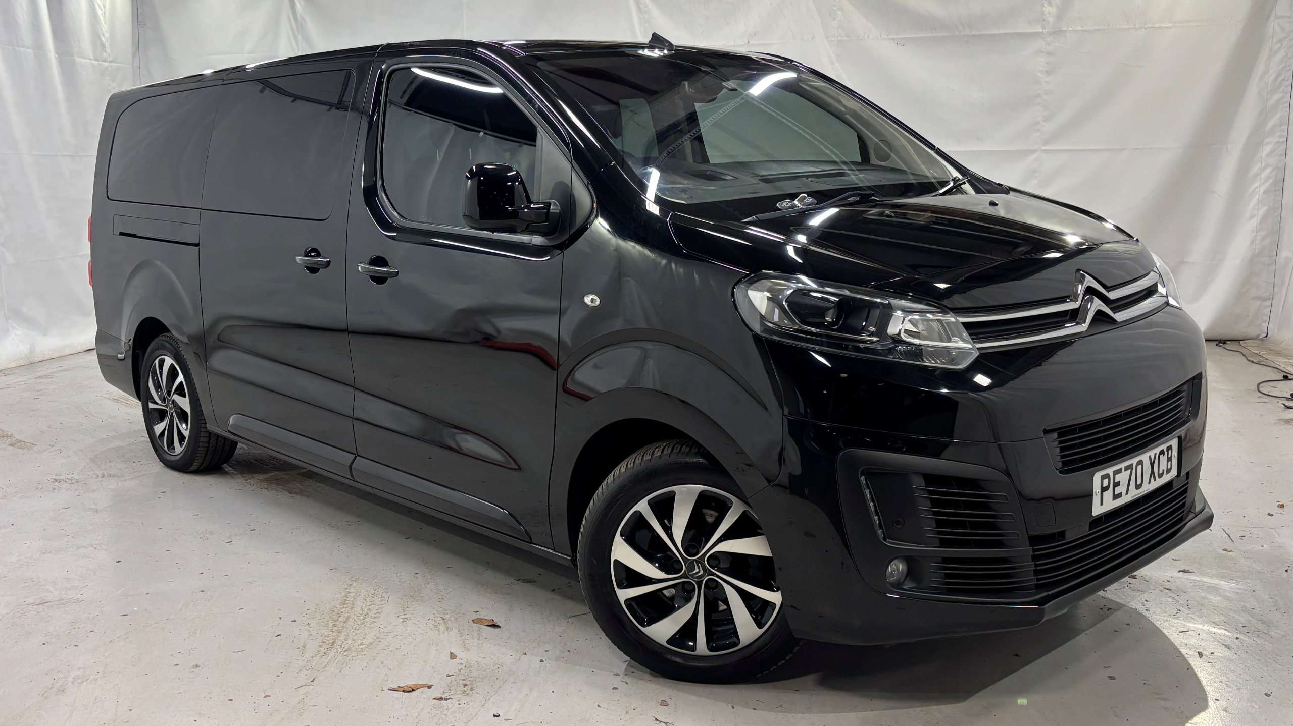 Main listing image - Citroen Space Tourer