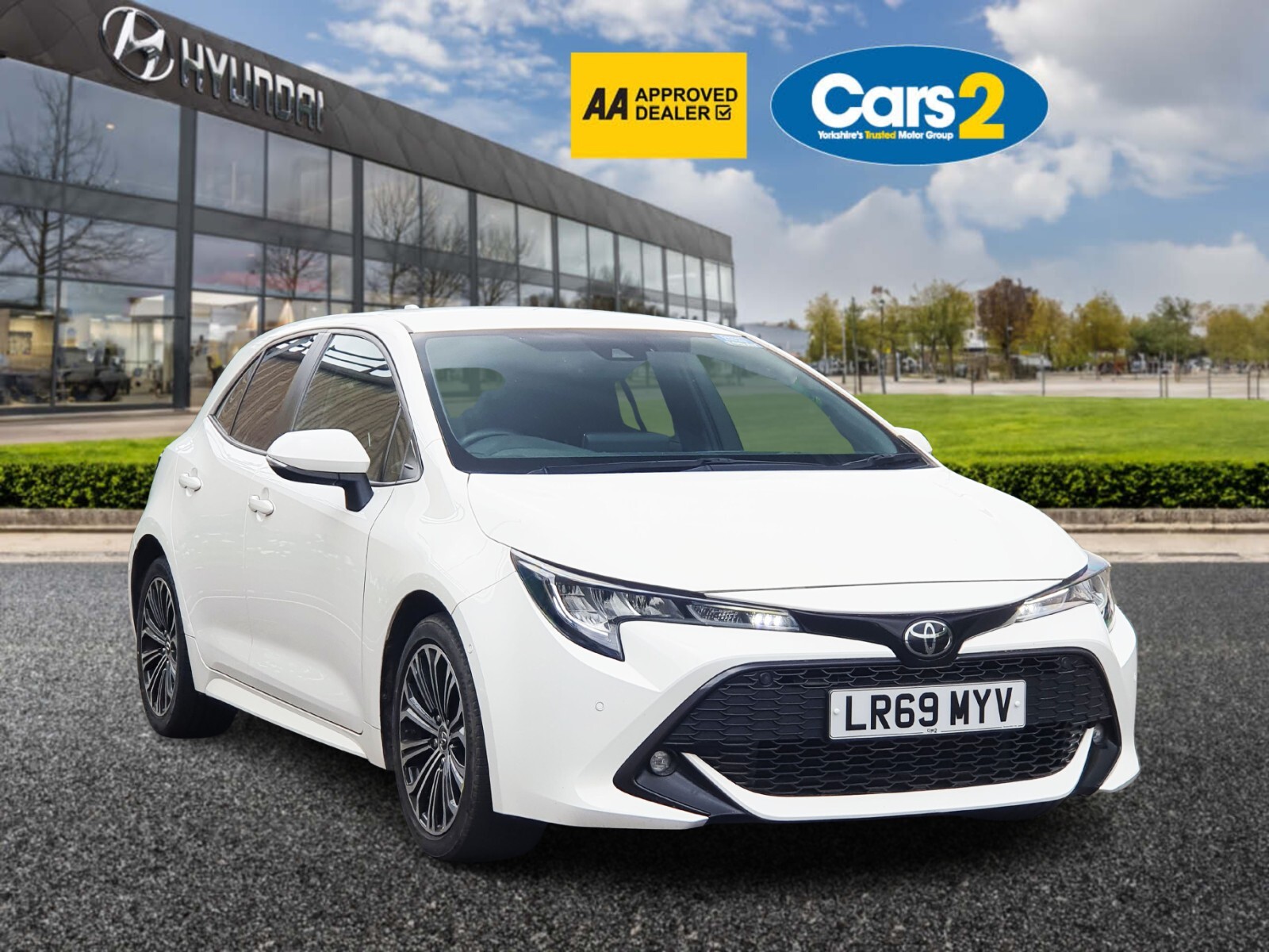 Main listing image - Toyota Corolla