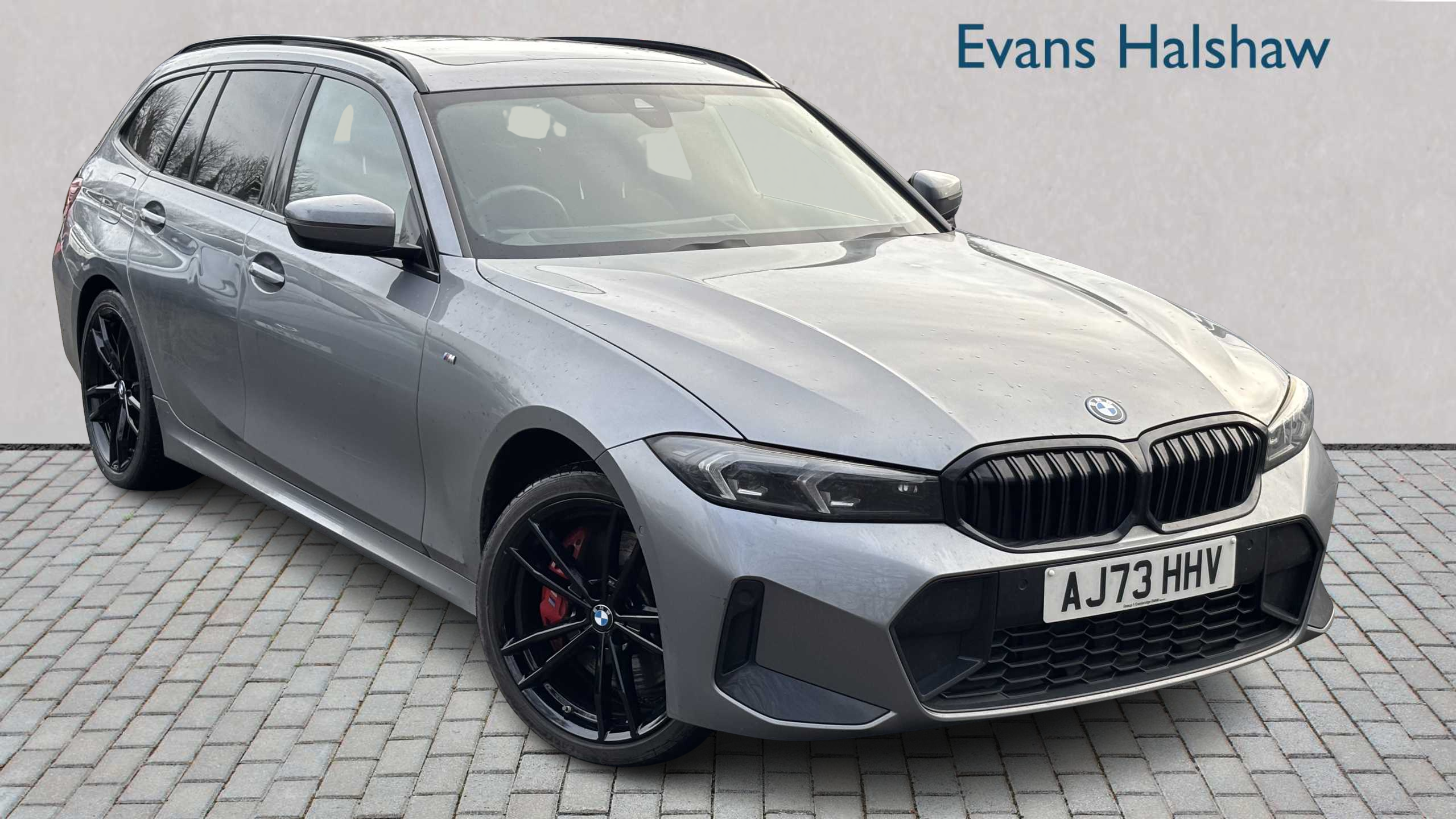 Main listing image - BMW 3 Series Touring