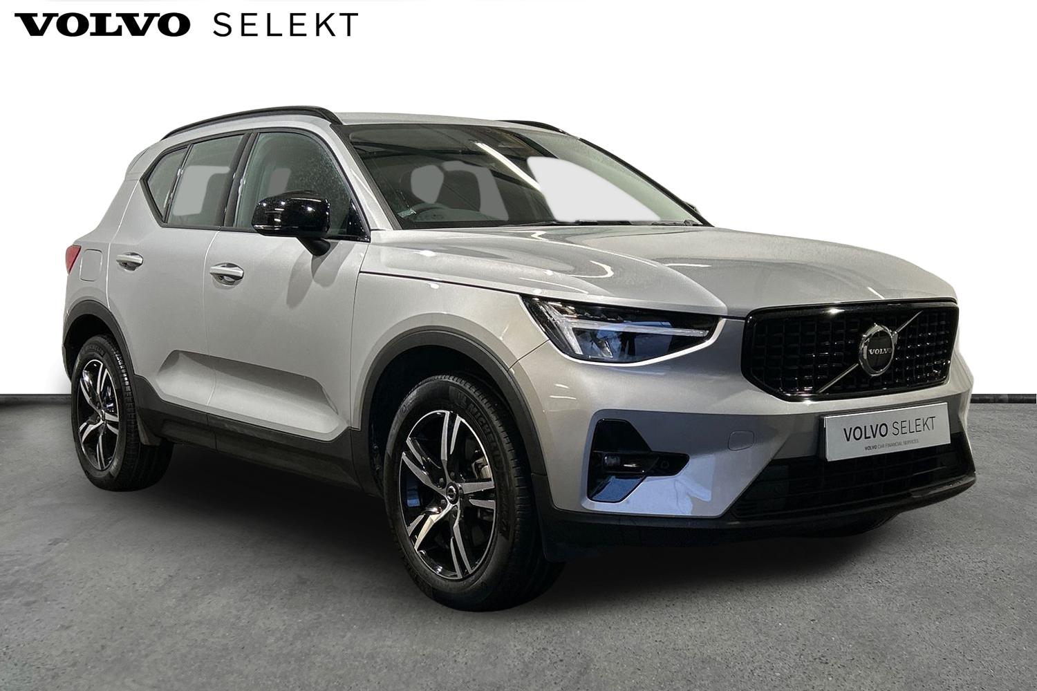 Main listing image - Volvo XC40