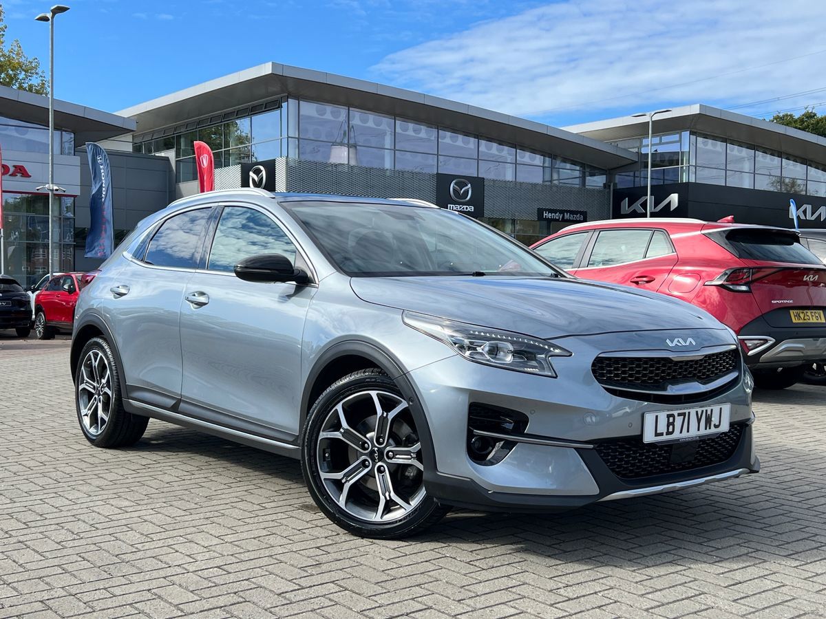 Main listing image - Kia XCeed