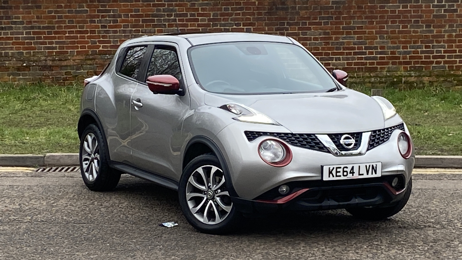 Main listing image - Nissan Juke