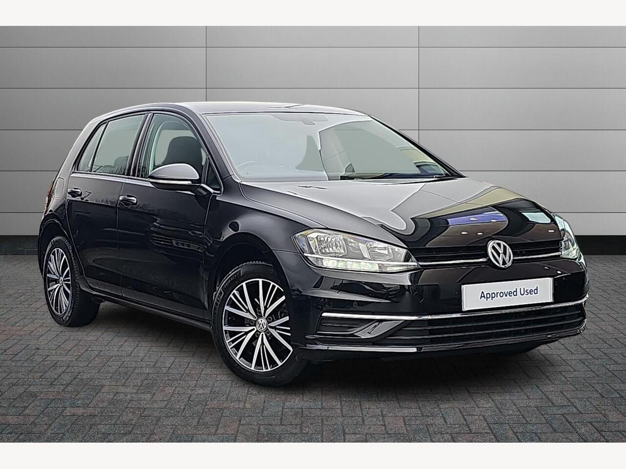 Main listing image - Volkswagen Golf