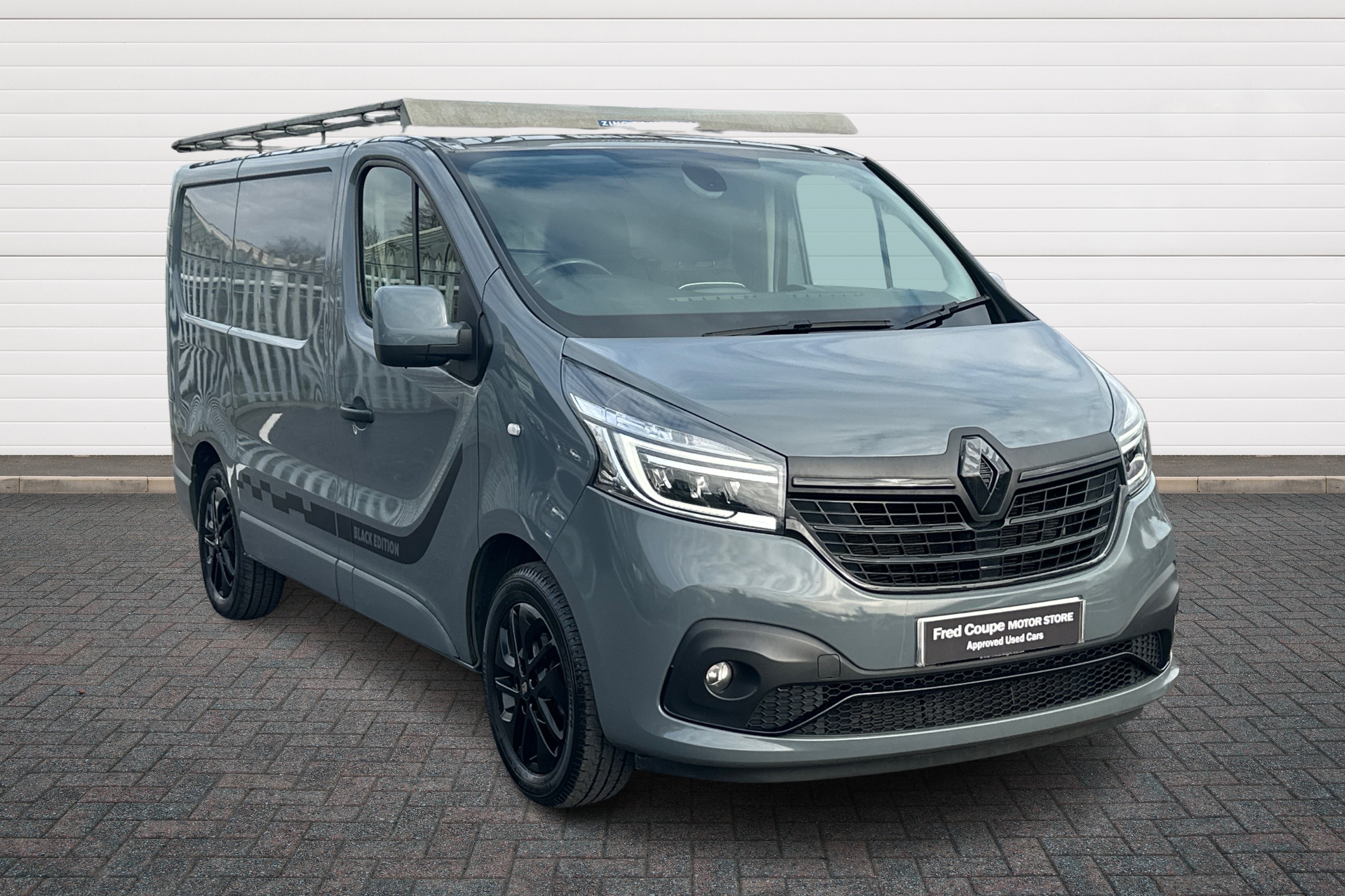 Main listing image - Renault Trafic