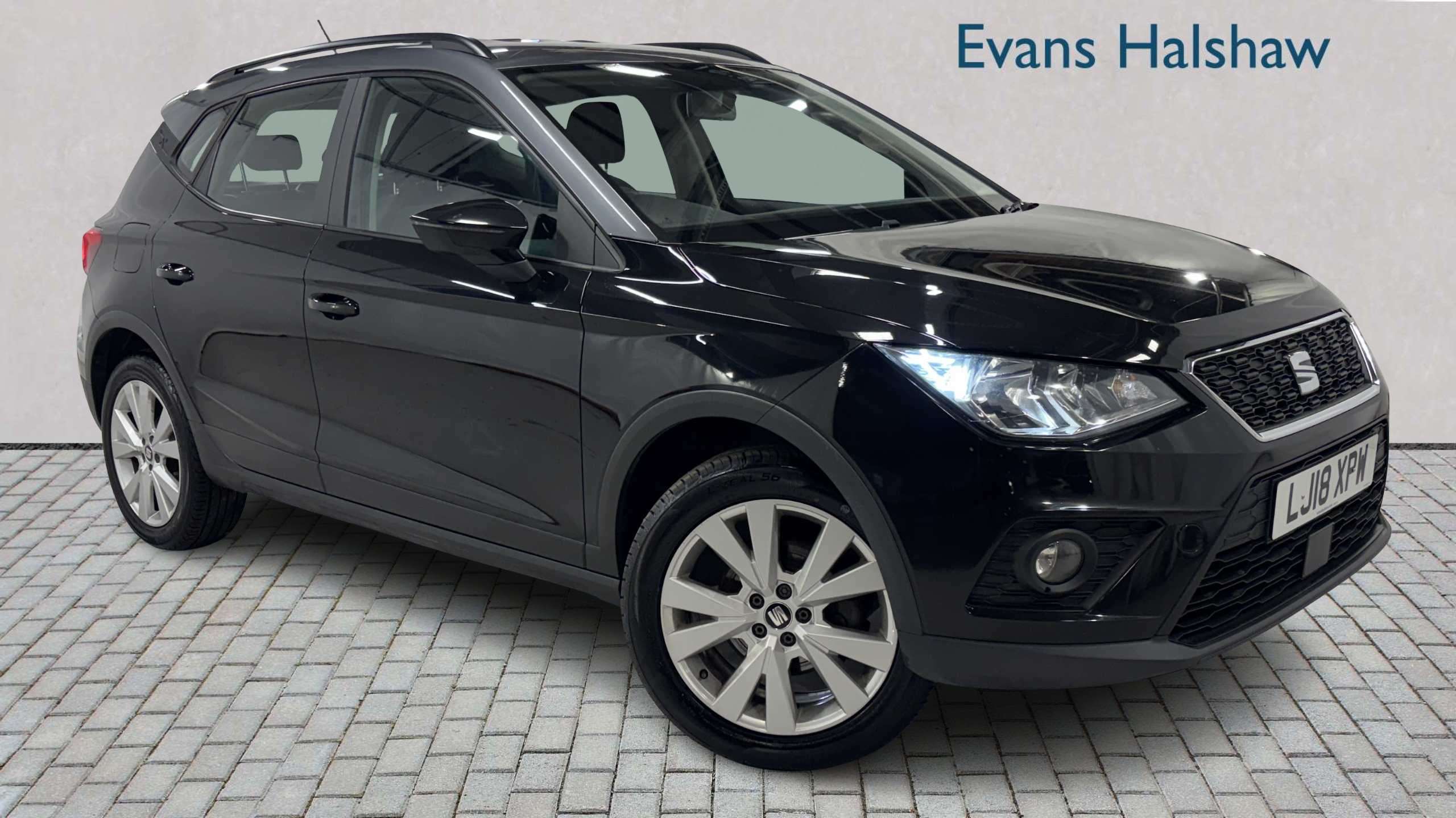 Main listing image - SEAT Arona