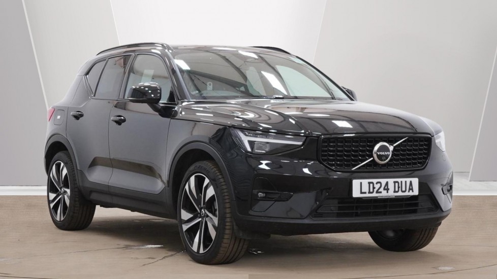 Main listing image - Volvo XC40