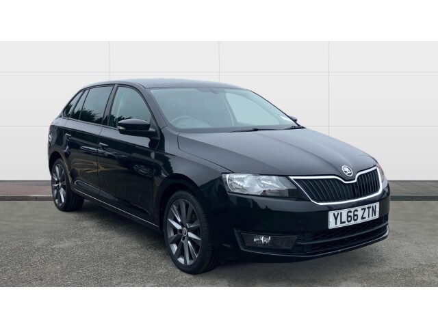 Main listing image - Skoda Rapid Spaceback