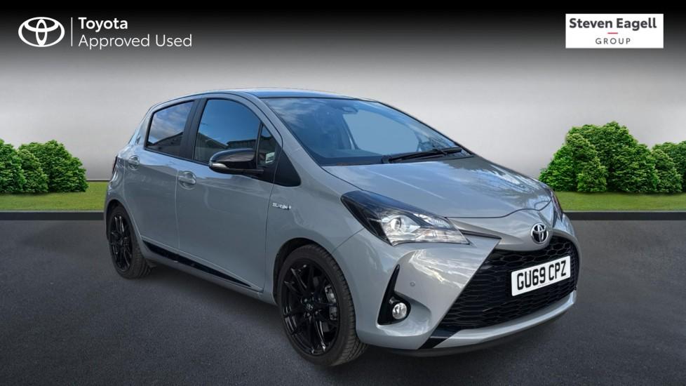 Main listing image - Toyota Yaris