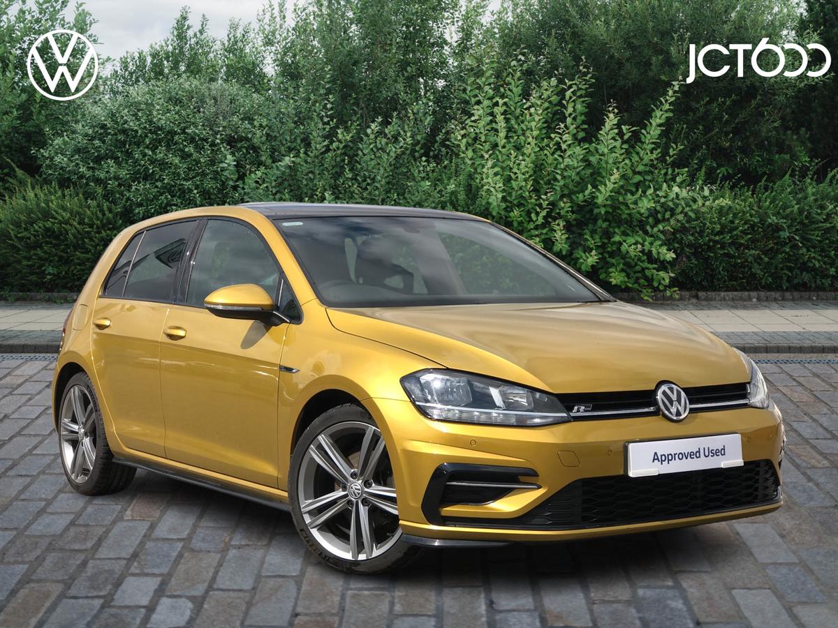 Main listing image - Volkswagen Golf