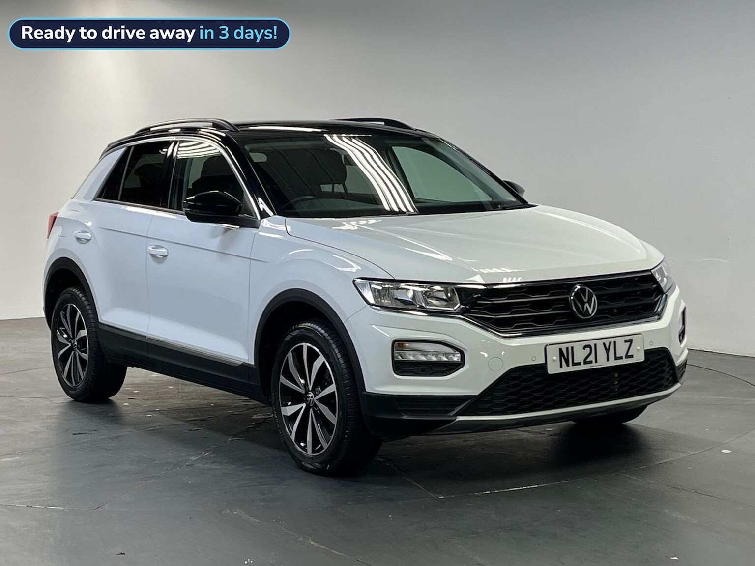 Main listing image - Volkswagen T-Roc