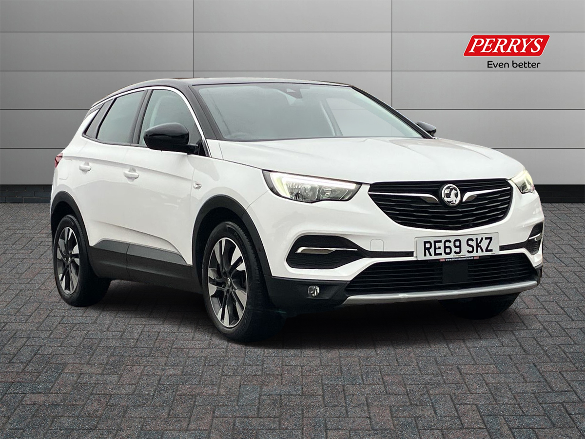 Main listing image - Vauxhall Grandland X