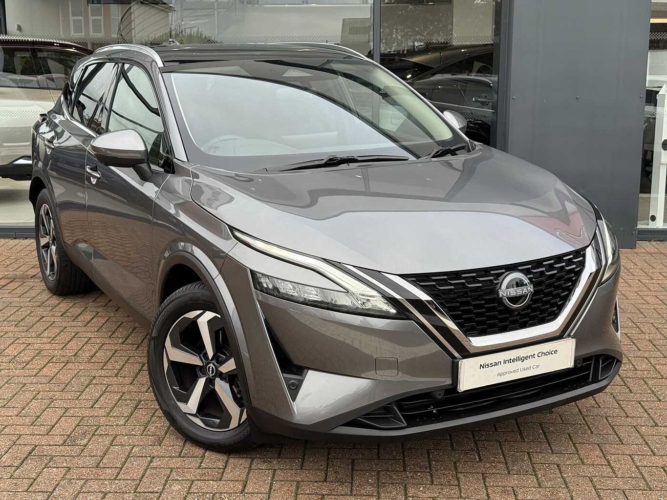 Main listing image - Nissan Qashqai