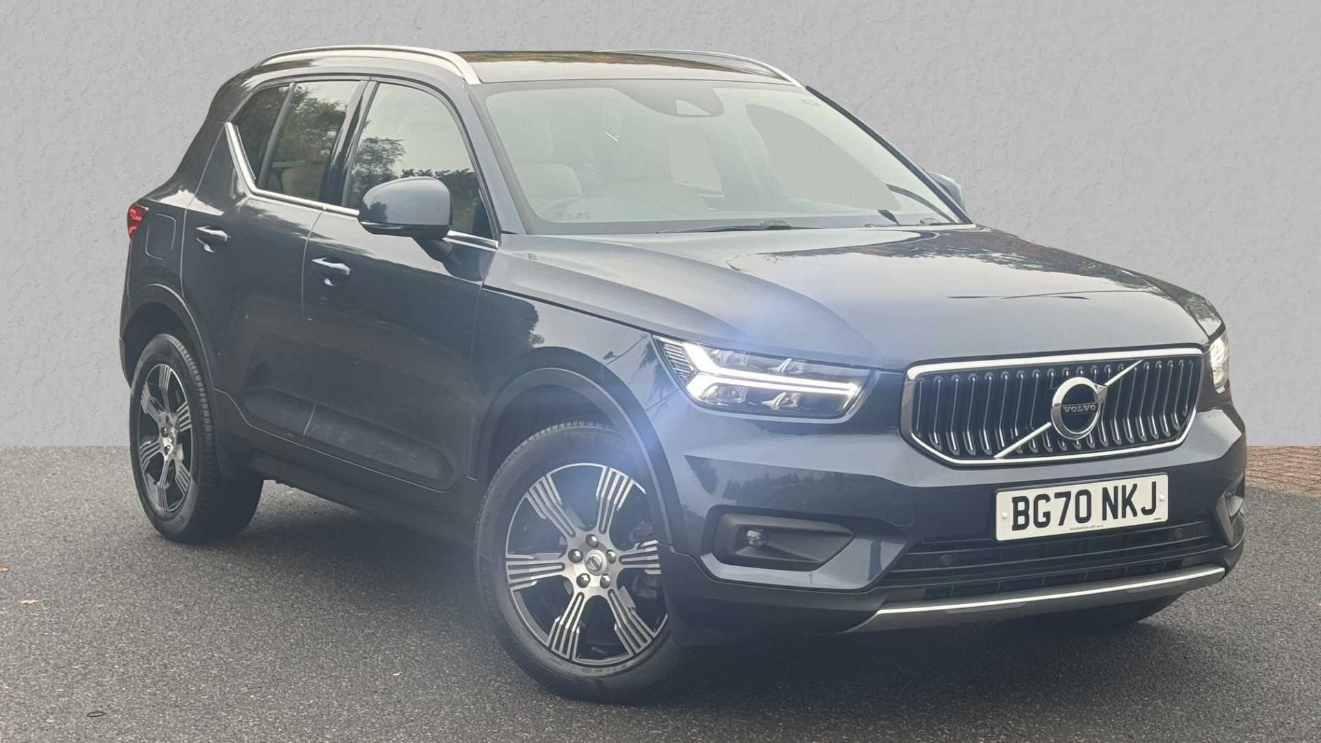 Main listing image - Volvo XC40