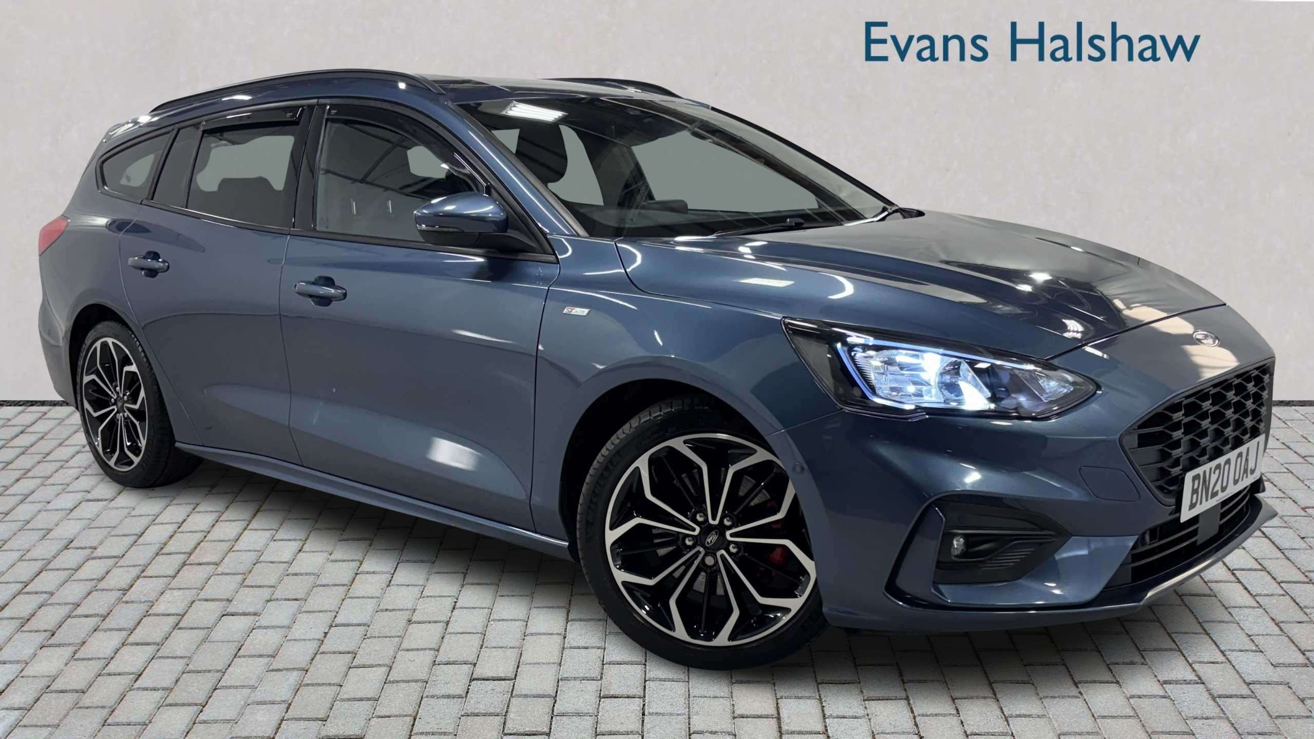 Main listing image - Ford Focus Estate