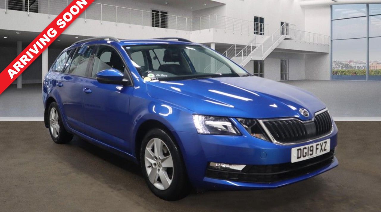 Main listing image - Skoda Octavia Estate