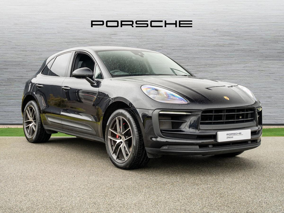 Main listing image - Porsche Macan