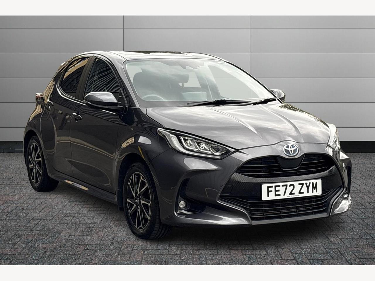 Main listing image - Toyota Yaris