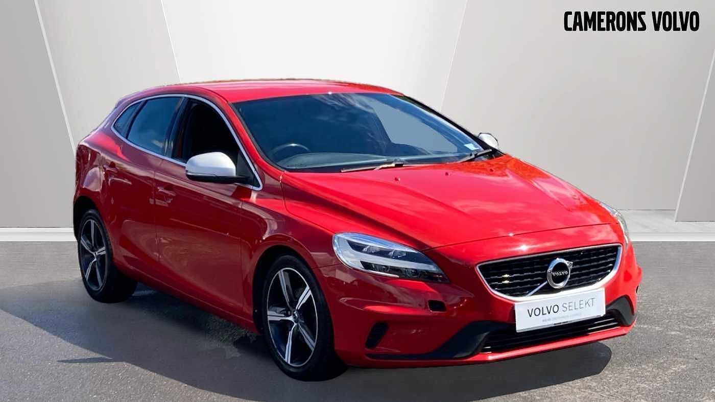 Main listing image - Volvo V40