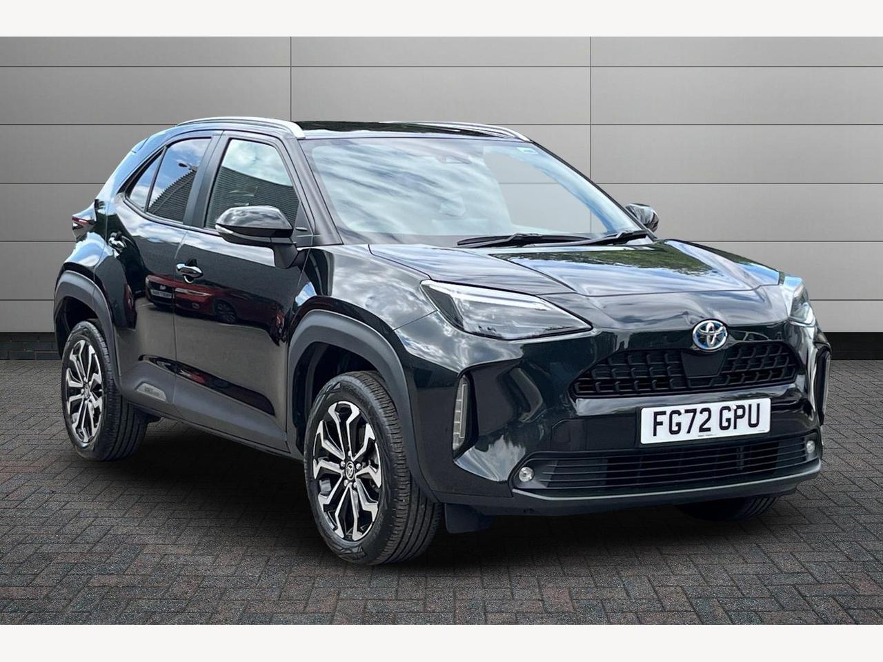 Main listing image - Toyota Yaris Cross