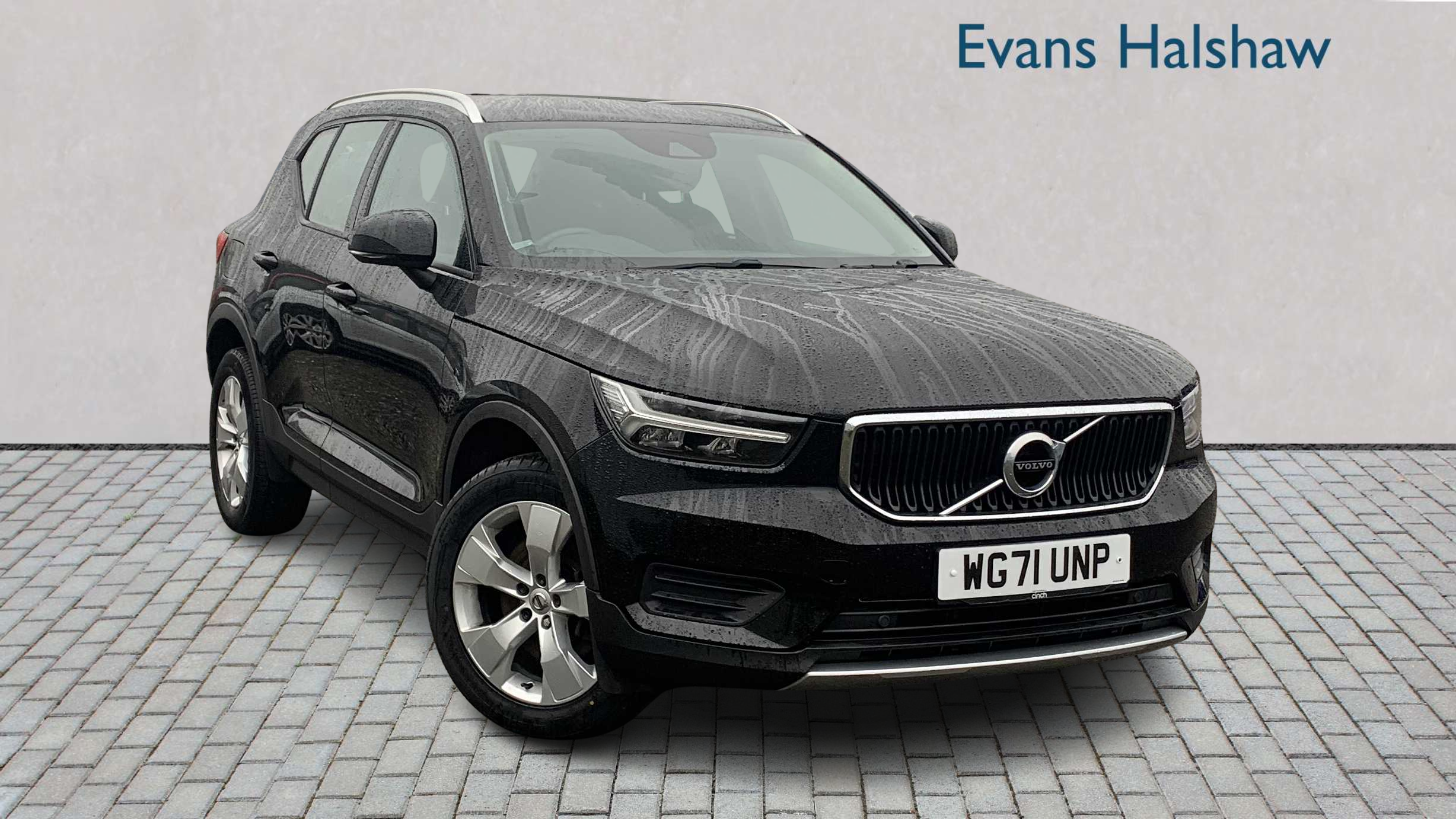 Main listing image - Volvo XC40