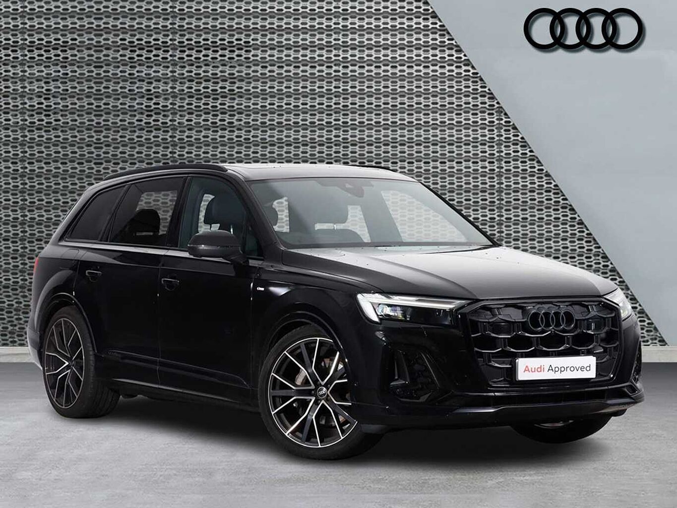 Main listing image - Audi Q7