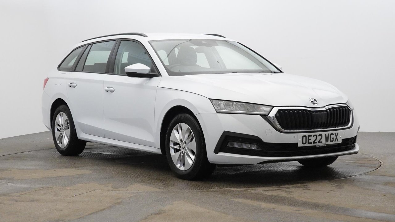 Main listing image - Skoda Octavia Estate