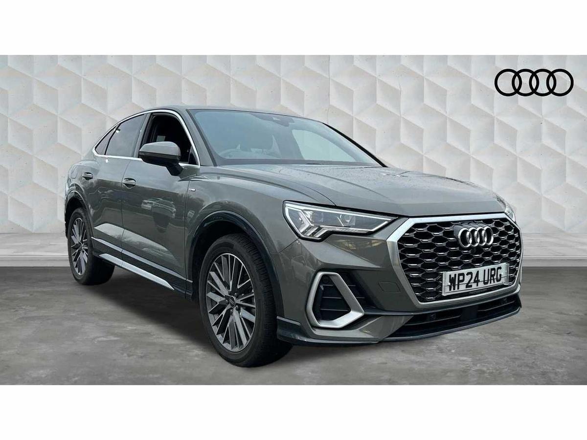 Main listing image - Audi Q3