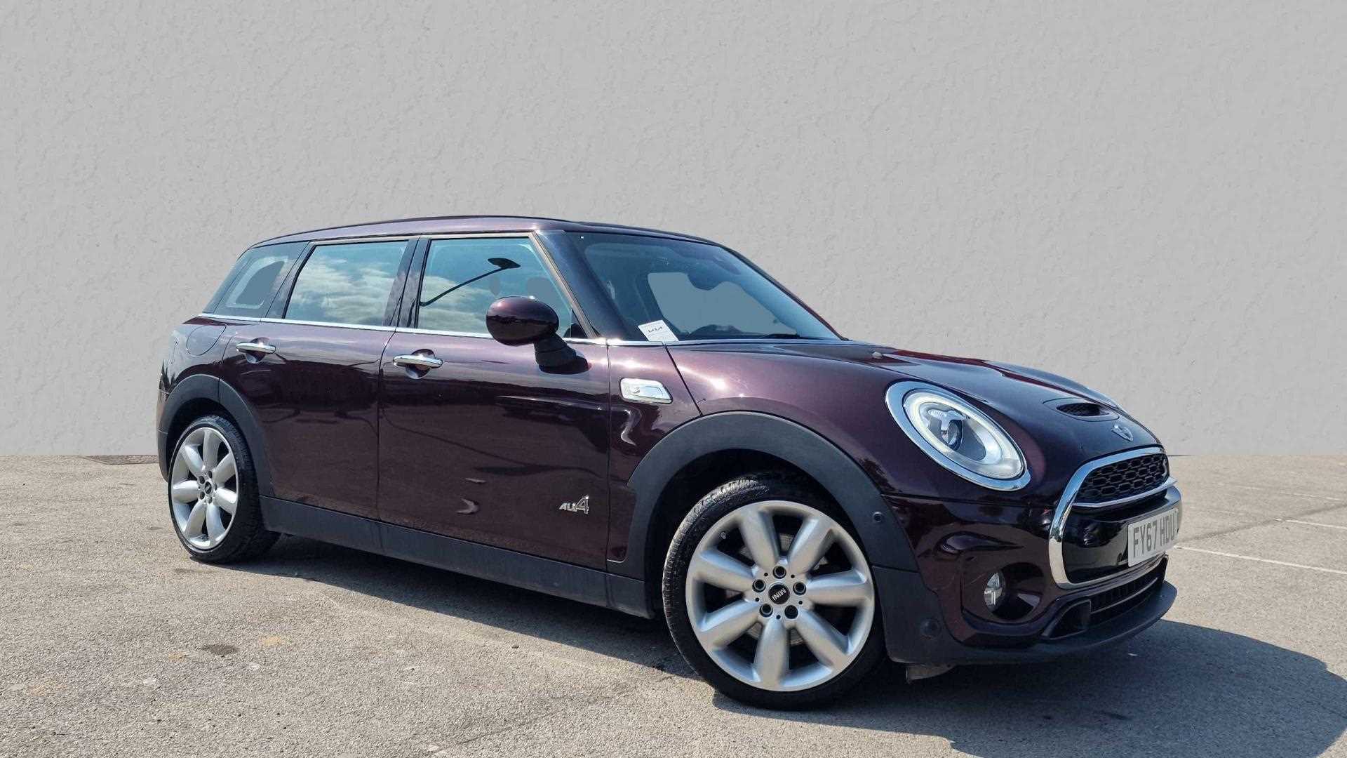 Main listing image - MINI Clubman