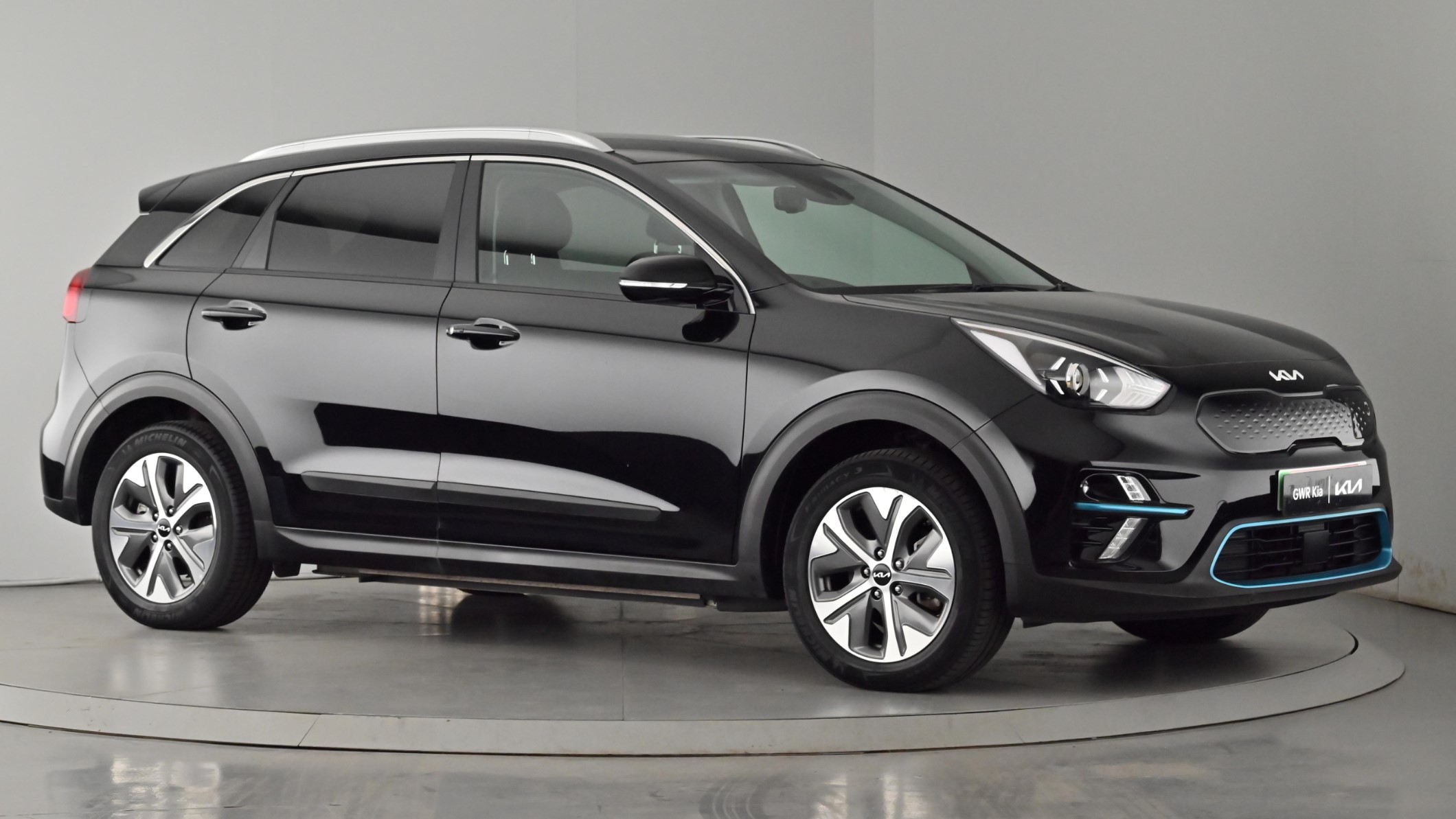 Main listing image - Kia e-Niro