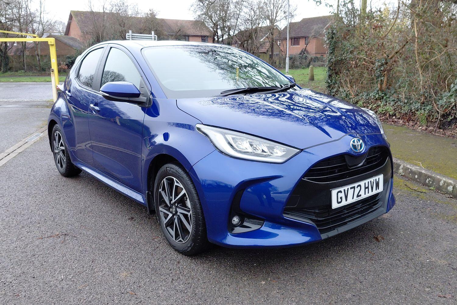 Main listing image - Toyota Yaris