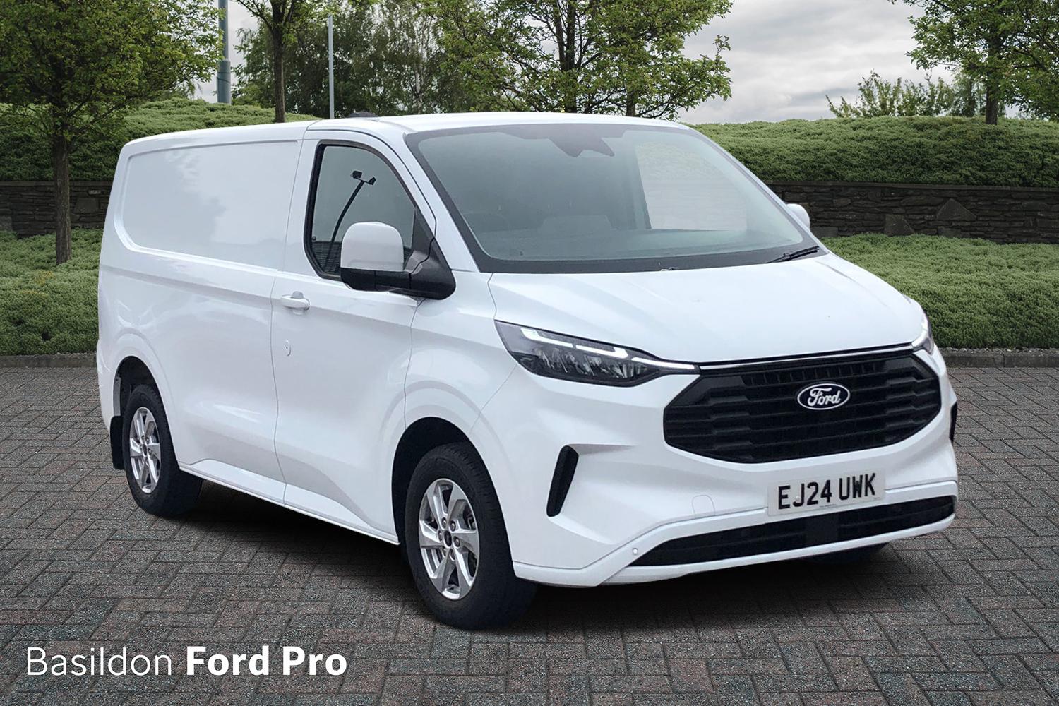 Main listing image - Ford Transit Custom