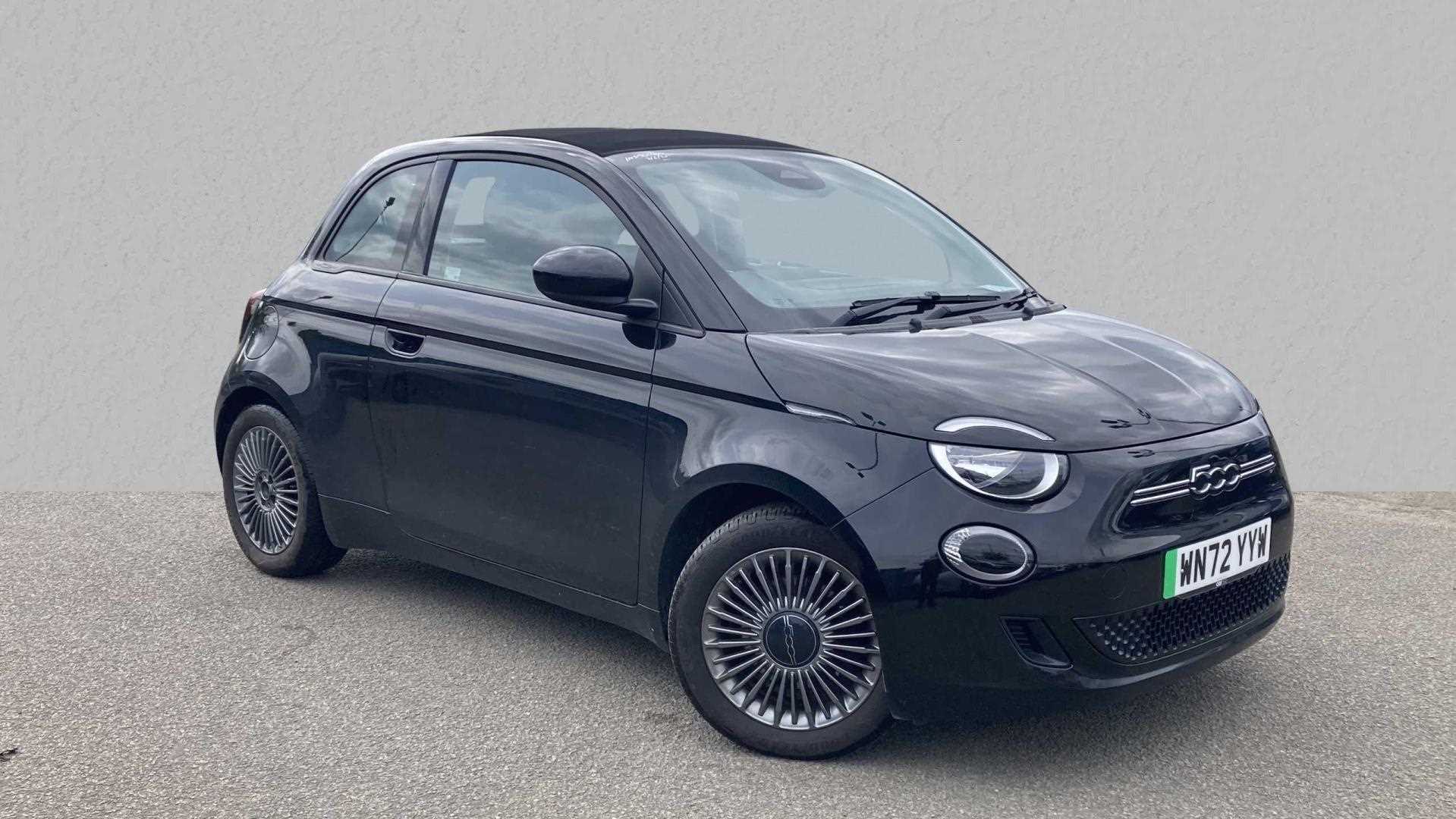 Main listing image - Fiat 500 Electric