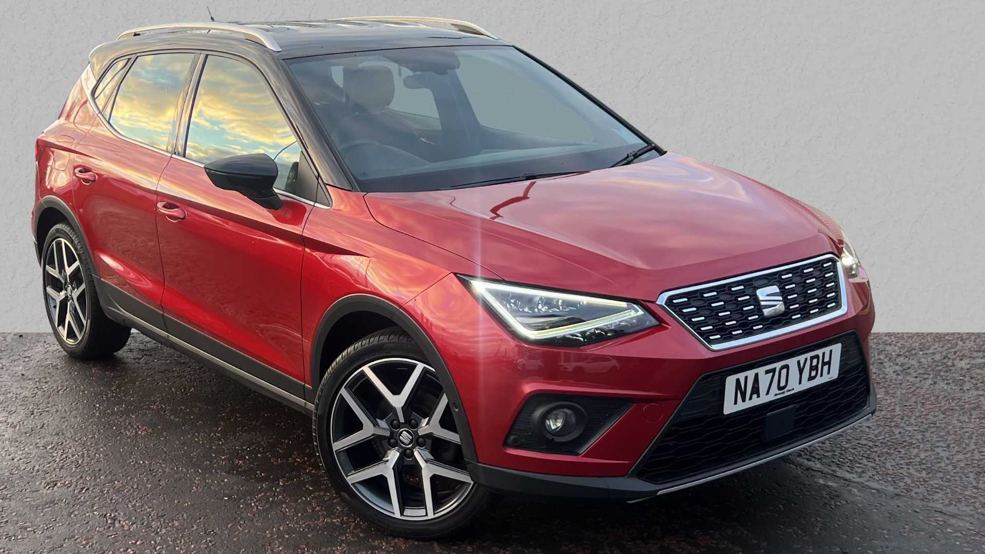 Main listing image - SEAT Arona