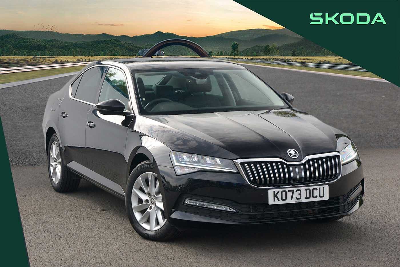 Main listing image - Skoda Superb