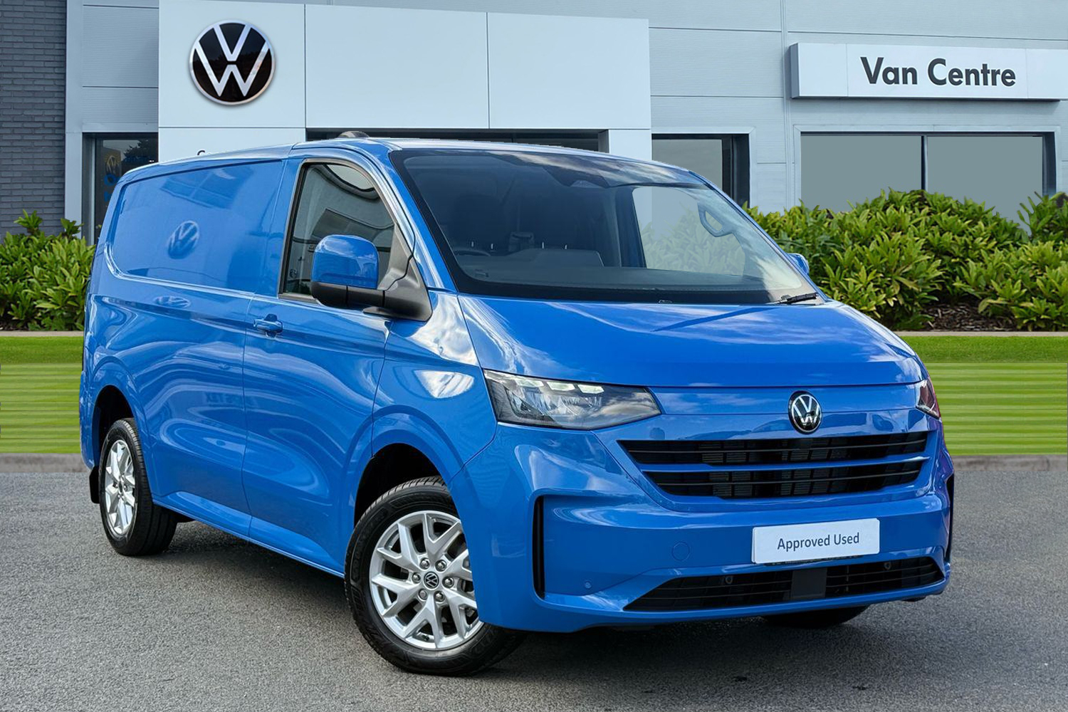Main listing image - Volkswagen Transporter