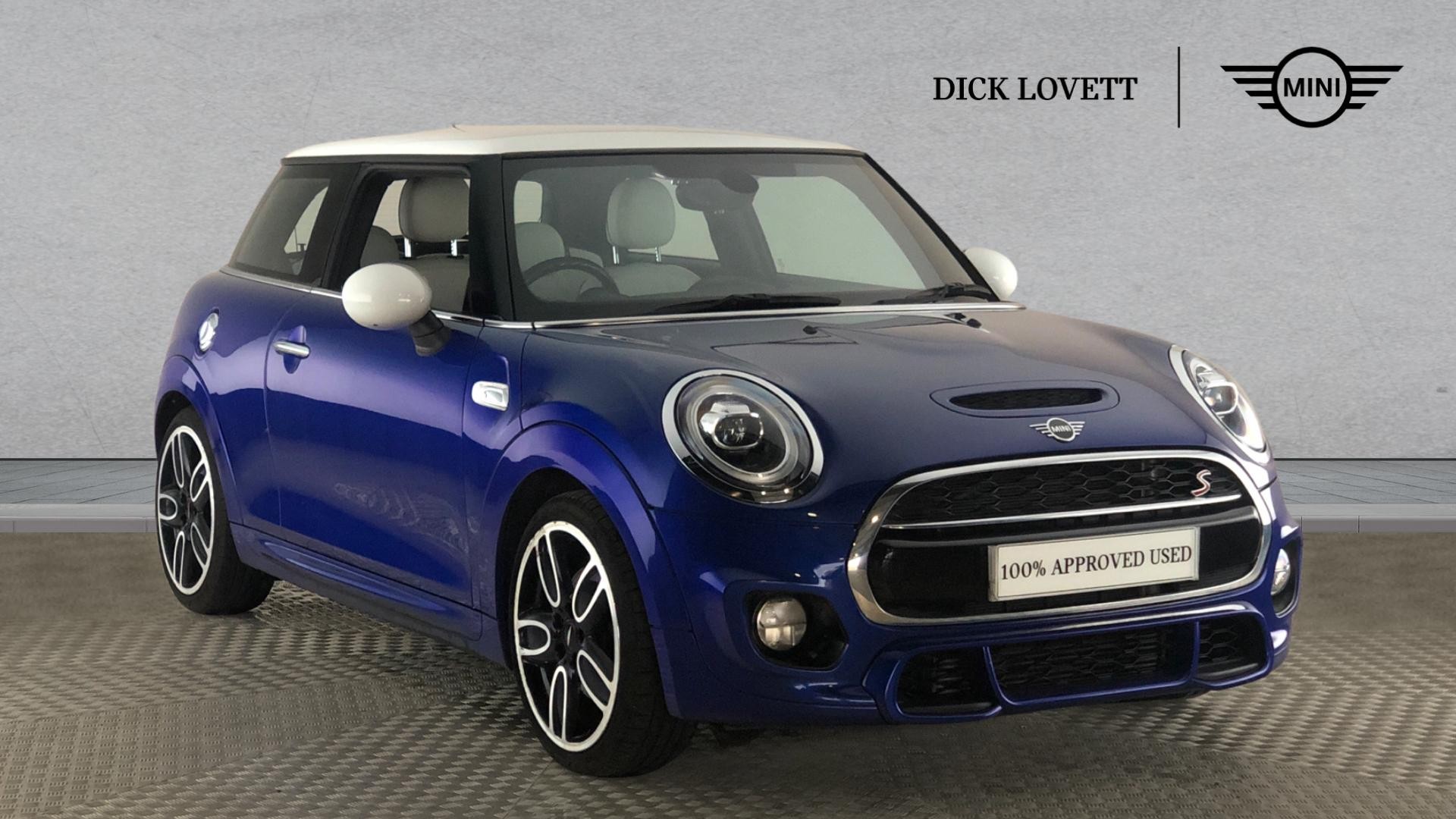 Main listing image - MINI Hatchback