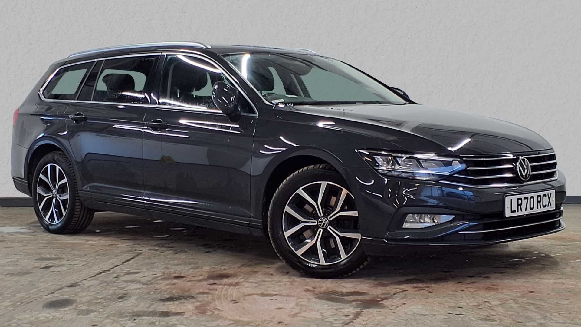 Main listing image - Volkswagen Passat Estate