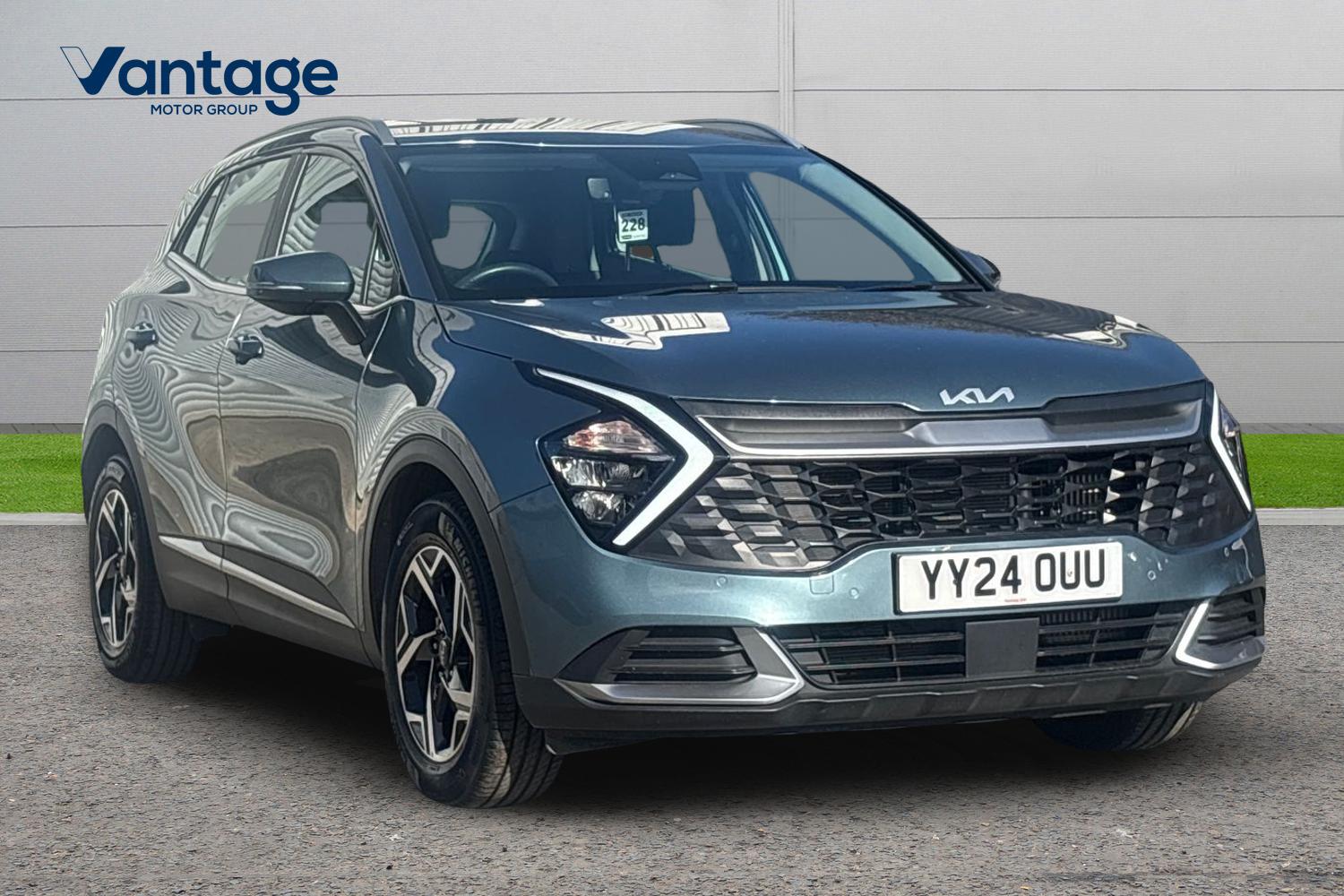 Main listing image - Kia Sportage