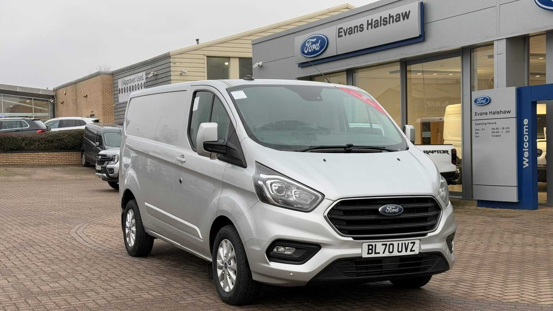 Main listing image - Ford Transit Custom