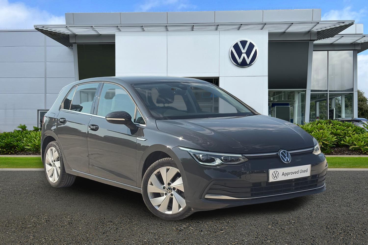 Main listing image - Volkswagen Golf