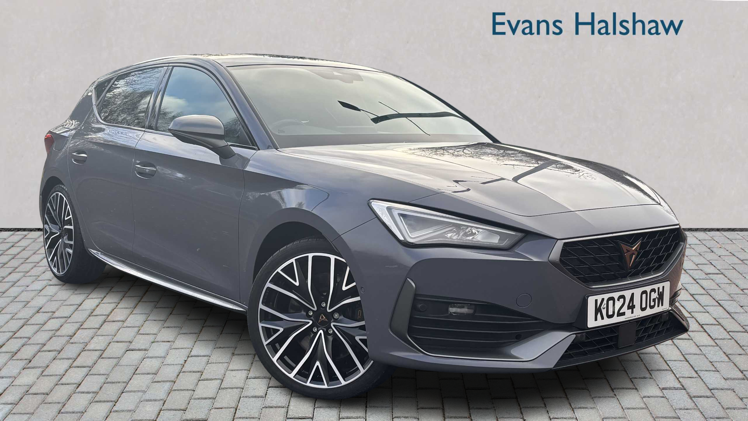 Main listing image - Cupra Leon