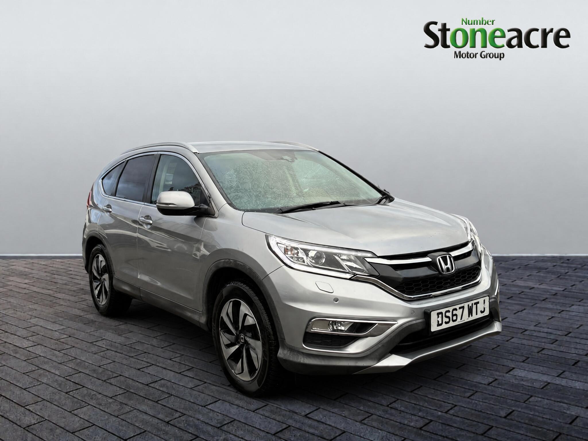 Main listing image - Honda CR-V