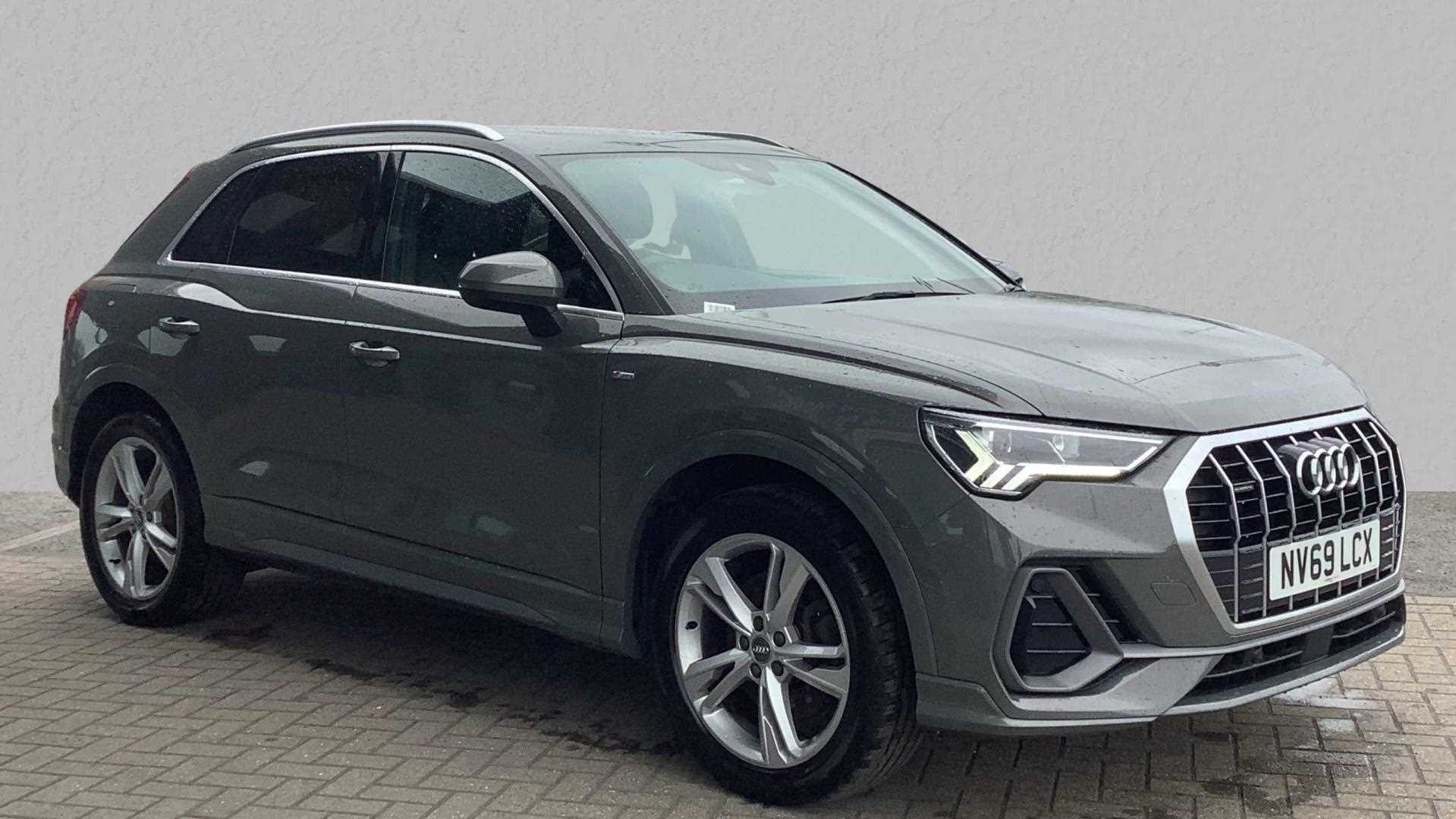 Main listing image - Audi Q3
